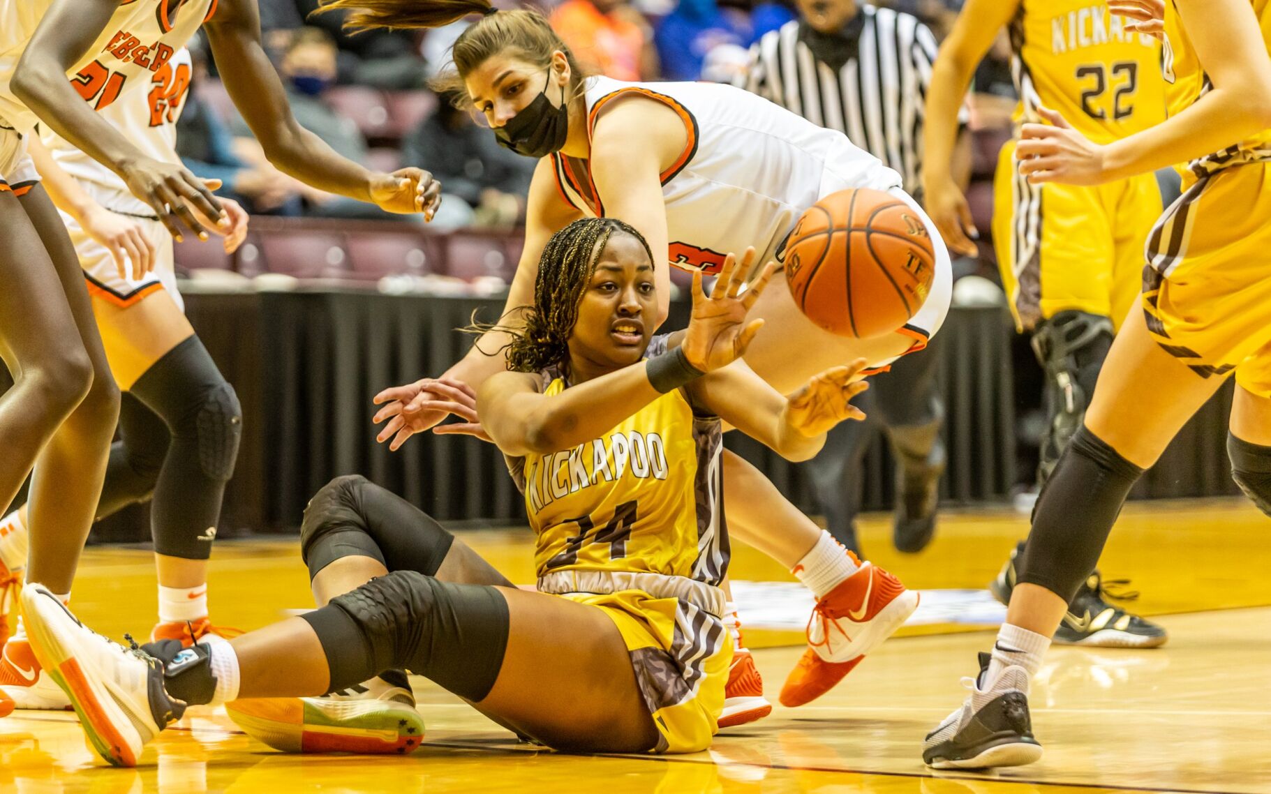 Webster Groves vs. Kickapoo girls basketball